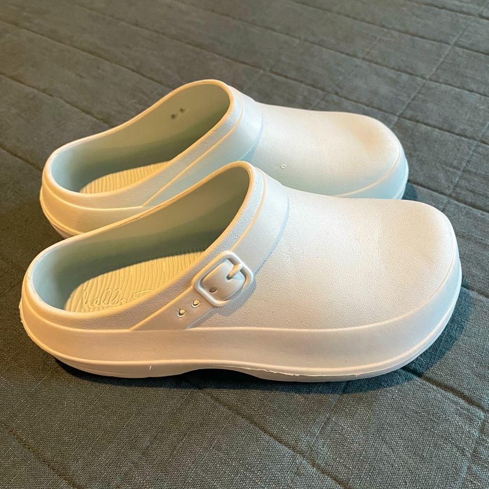 Hello SoHo Shoes Size 7/8